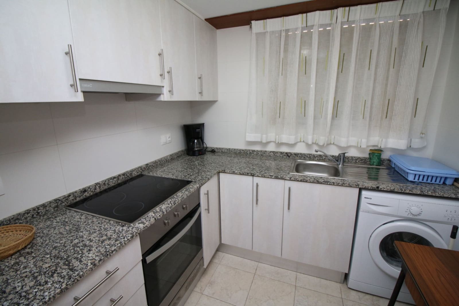 Apartamento de 2 habitaciones en Dénia en venta con piscina garaje - 269.000 € (Ref: 9449312)