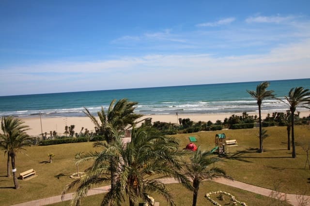 Apartamento de 2 habitaciones en Dénia en venta con piscina garaje - 269.000 € (Ref: 9449312)