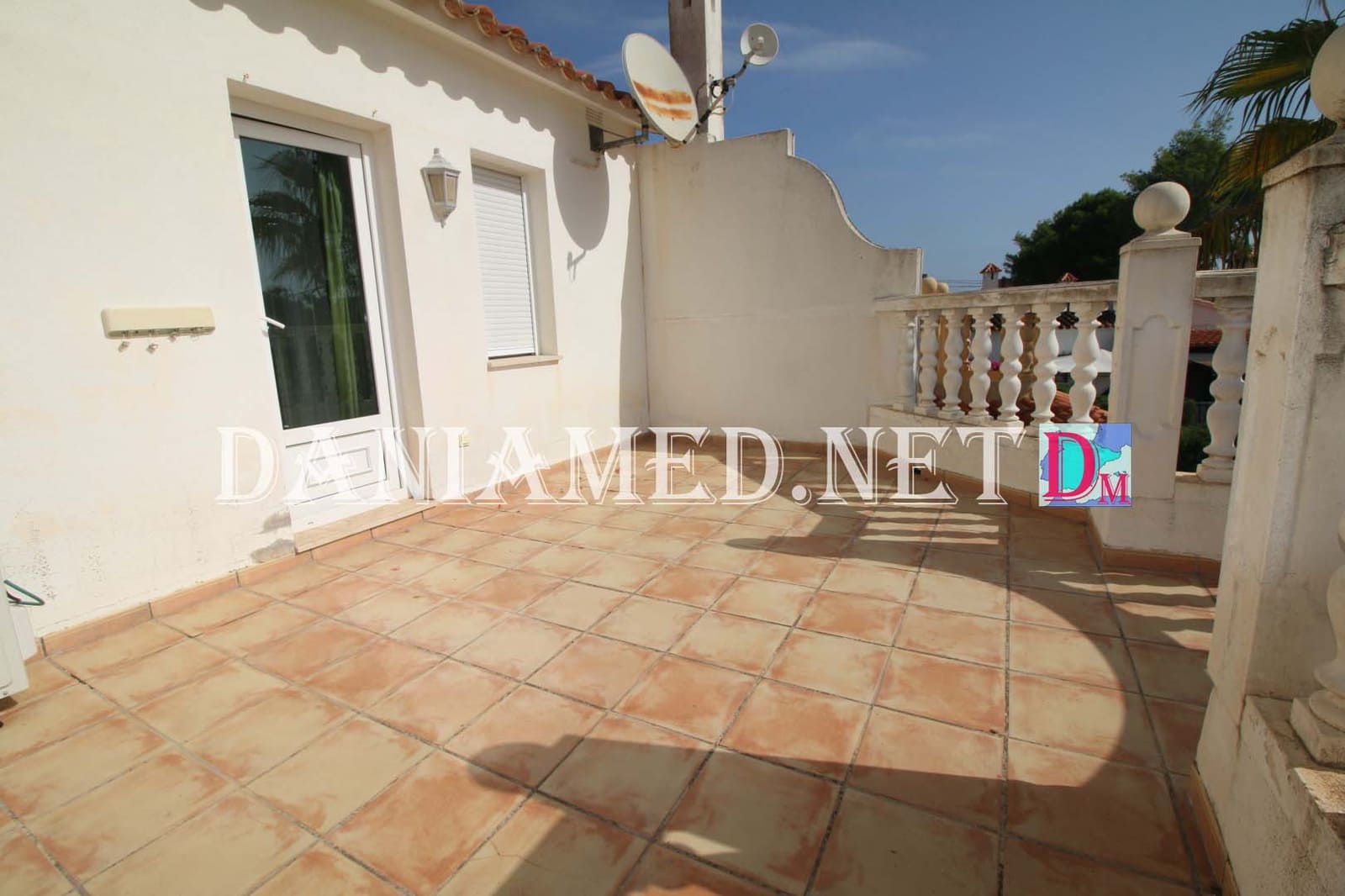 2 bedroom Terraced Villa for sale in Denia with pool - € 255,000 (Ref: 9449313)