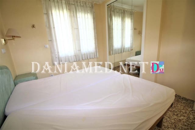 2 slaapkamer Rijtjeshuis te koop in Dénia met zwembad - € 255.000 (Ref: 9449313)