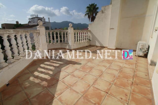 2 slaapkamer Rijtjeshuis te koop in Dénia met zwembad - € 255.000 (Ref: 9449313)