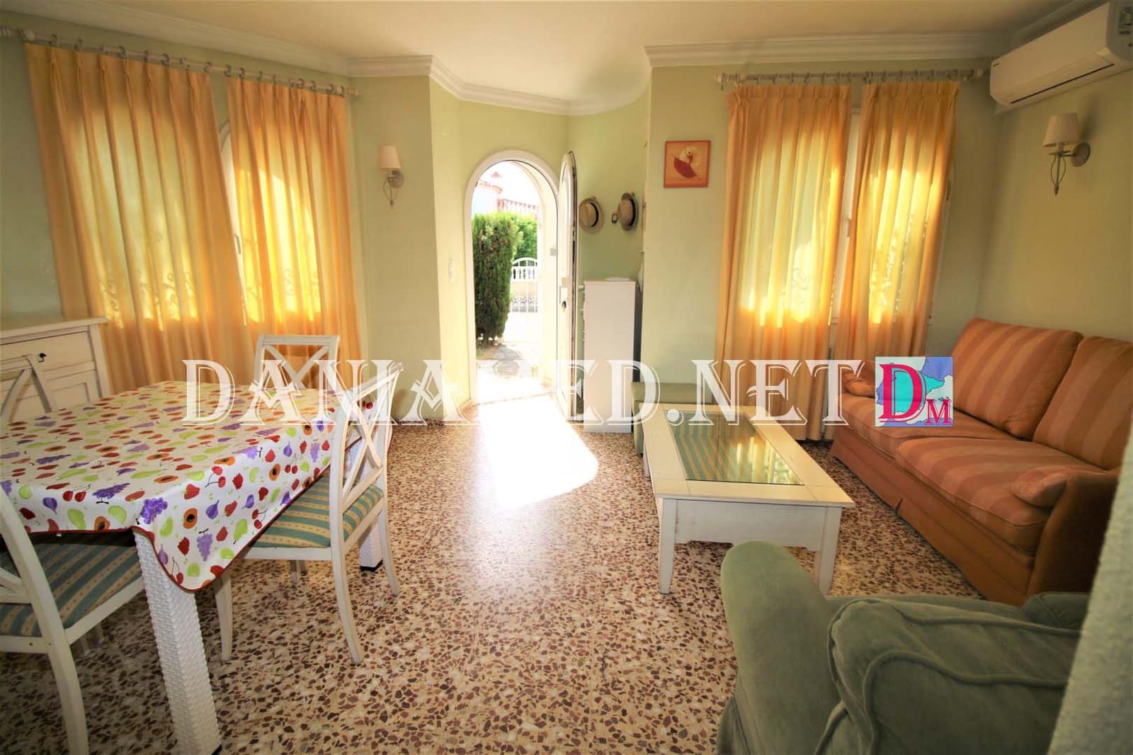 2 bedroom Terraced Villa for sale in Denia with pool - € 255,000 (Ref: 9449313)