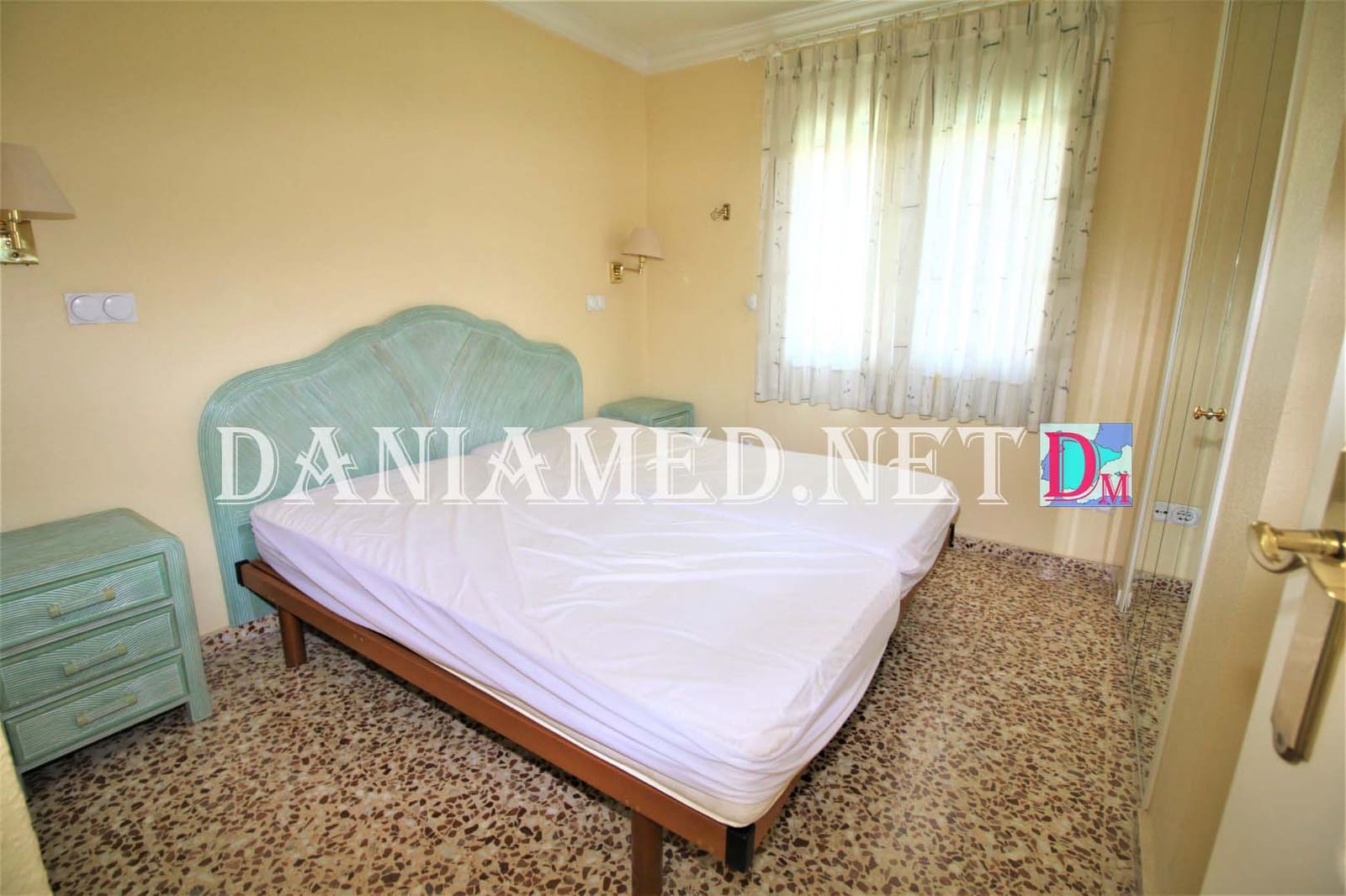 2 bedroom Terraced Villa for sale in Denia with pool - € 255,000 (Ref: 9449313)