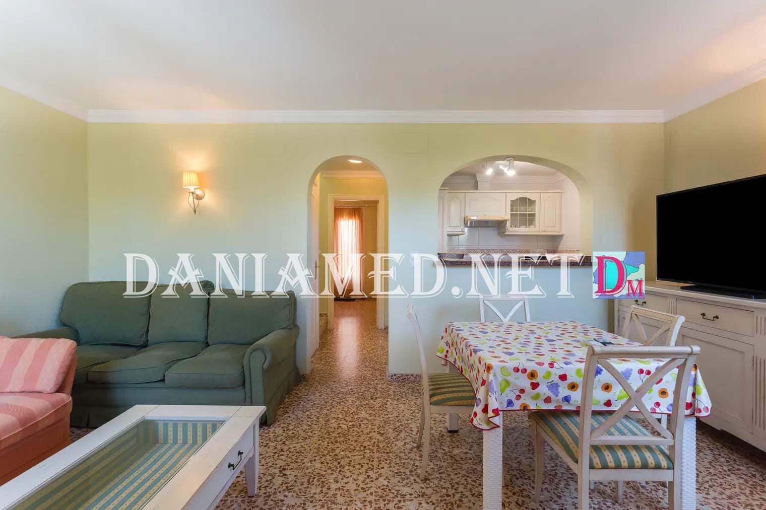 2 bedroom Terraced Villa for sale in Denia with pool - € 255,000 (Ref: 9449313)