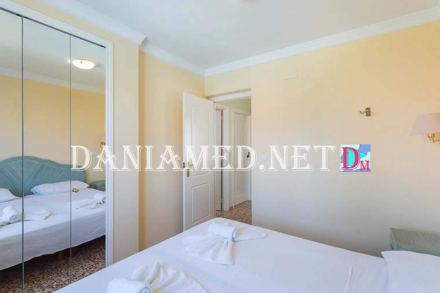 2 bedroom Terraced Villa for sale in Denia with pool - € 255,000 (Ref: 9449313)