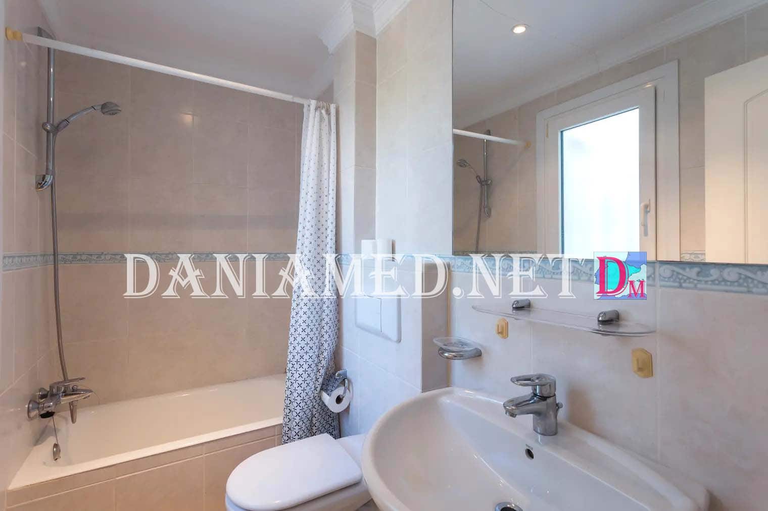 2 bedroom Terraced Villa for sale in Denia with pool - € 255,000 (Ref: 9449313)