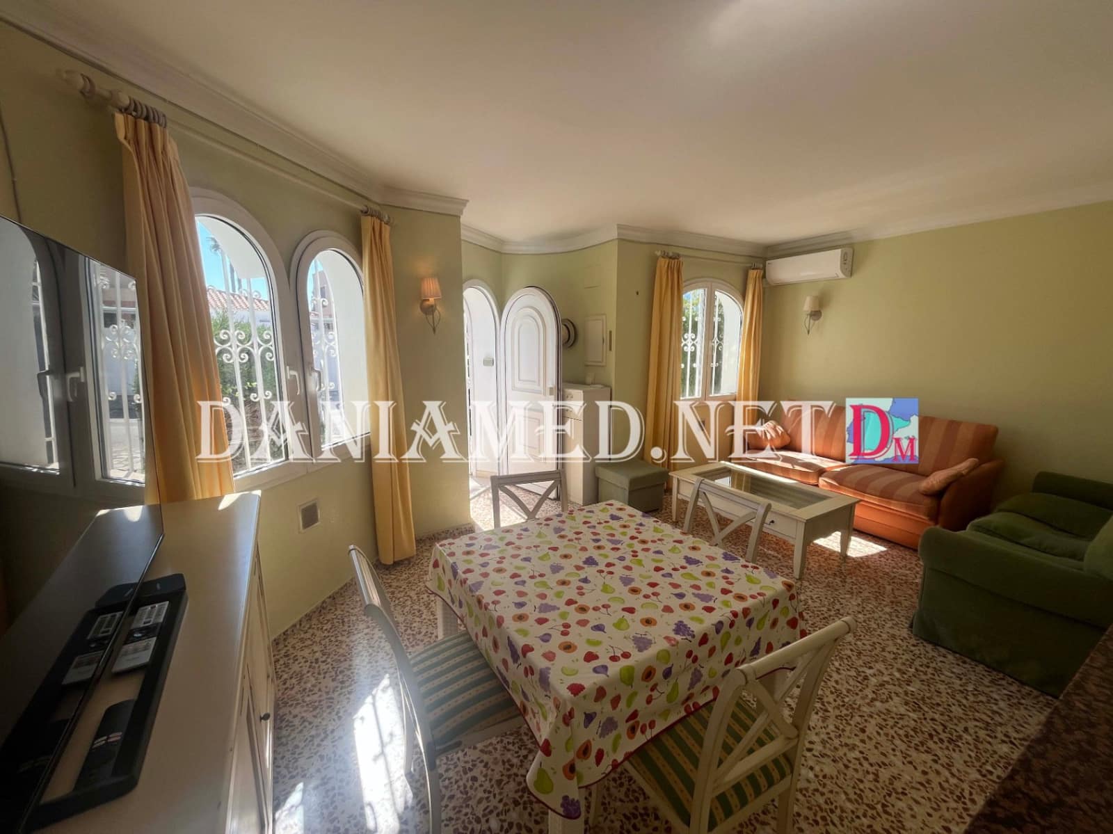 3 camera da letto Villetta a Schiera in vendita in Denia con piscina - 255.000 € (Rif: 9449313)