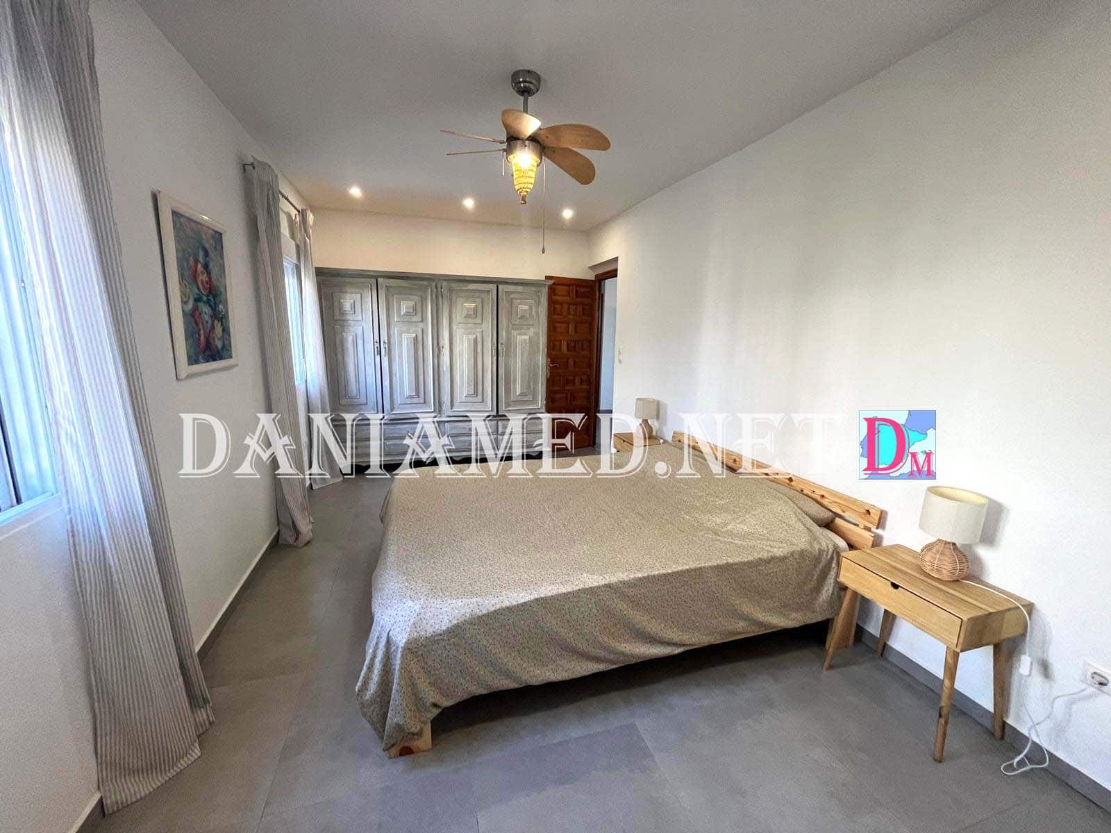 2 chambre Villa/Maison à vendre à Oliva avec garage - 260 000 € (Ref: 9449314)