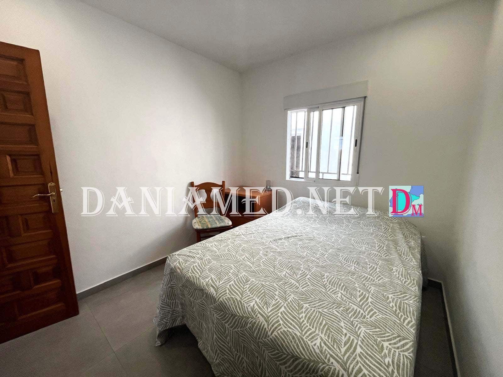 2 chambre Villa/Maison à vendre à Oliva avec garage - 260 000 € (Ref: 9449314)