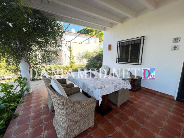 2 chambre Villa/Maison à vendre à Oliva Playa, Oliva avec garage - 260 000 € (Ref: 9449314)