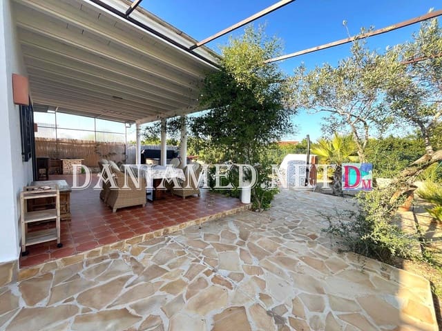 2 chambre Villa/Maison à vendre à Oliva Playa, Oliva avec garage - 260 000 € (Ref: 9449314)