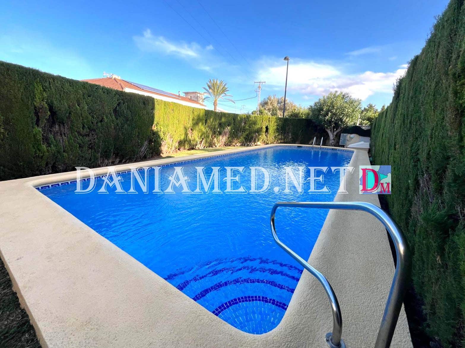 3 quarto Moradia em Banda para venda em Denia com piscina garagem - 299 000 € (Ref: 9449315)