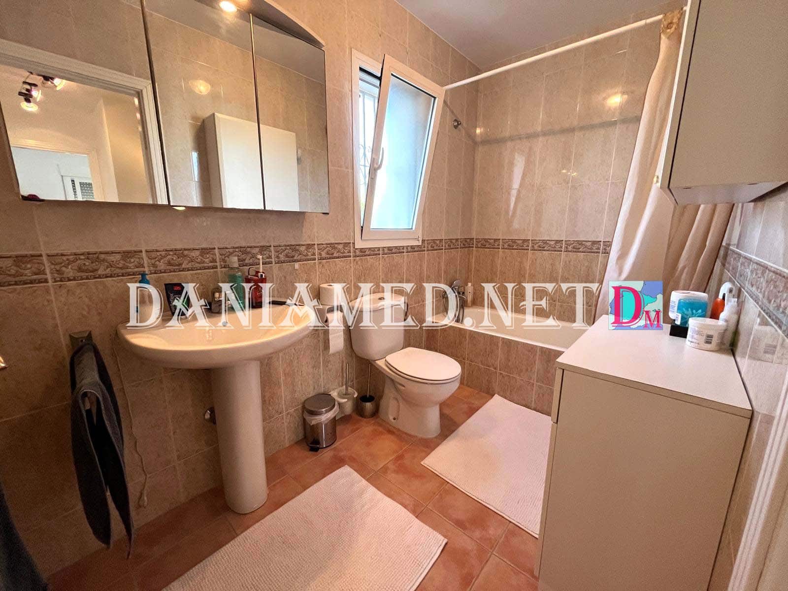 3 quarto Moradia em Banda para venda em Denia com piscina garagem - 299 000 € (Ref: 9449315)