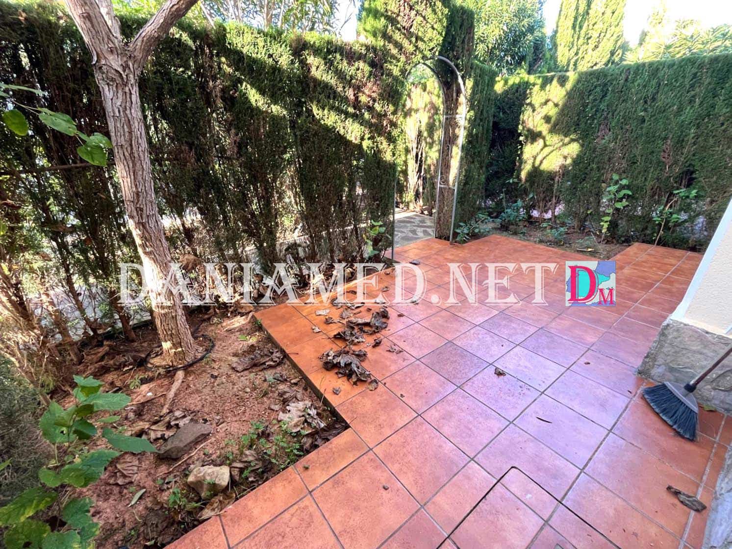 3 quarto Moradia em Banda para venda em Denia com piscina garagem - 299 000 € (Ref: 9449315)