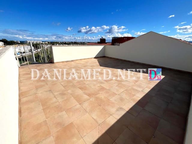 3 sovrum Takvåning till salu i Dénia med pool garage - 315 000 € (Ref: 9449317)