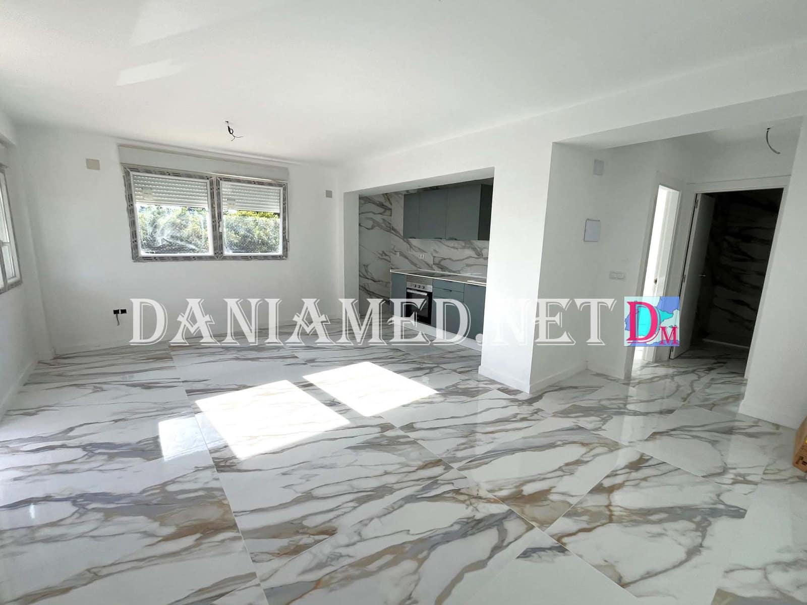 1 soverom Leilighet til salgs i Denia med garasje - € 159 000 (Ref: 9475018)