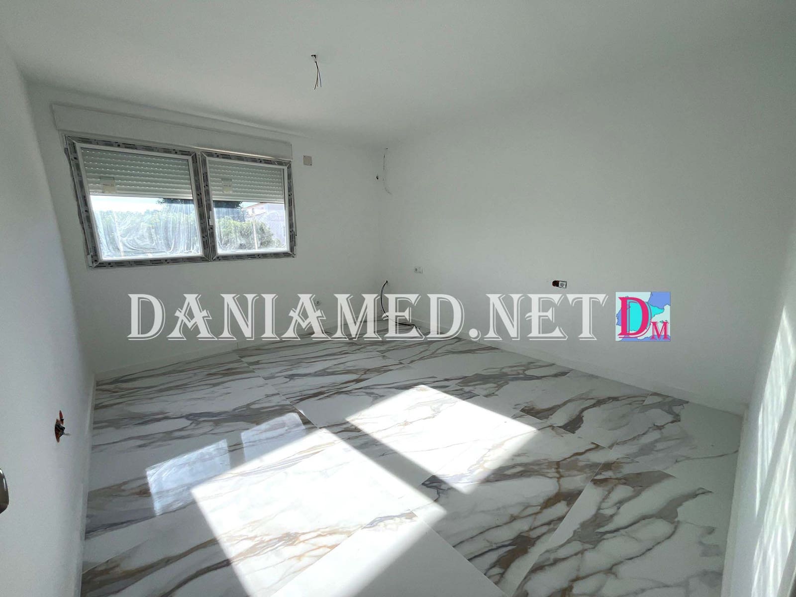 1 soverom Leilighet til salgs i Denia med garasje - € 159 000 (Ref: 9475018)