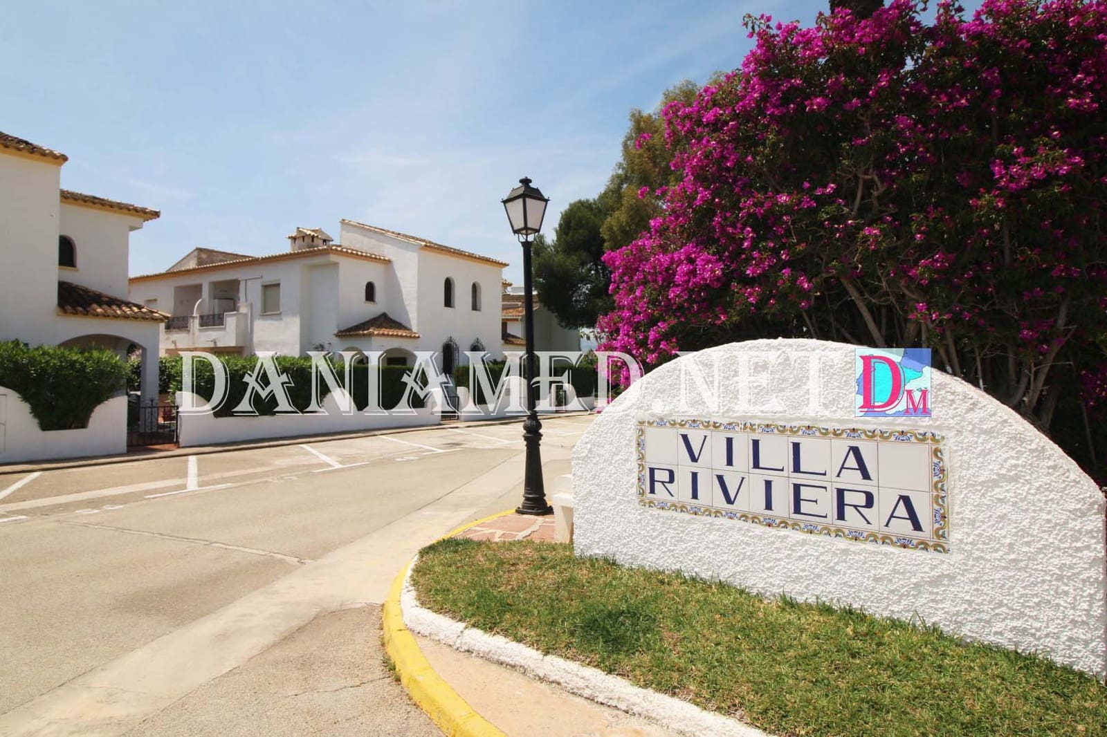 2 soveværelse Rækkehus til salg i Denia med swimmingpool garage - € 250.000 (Ref: 9516039)