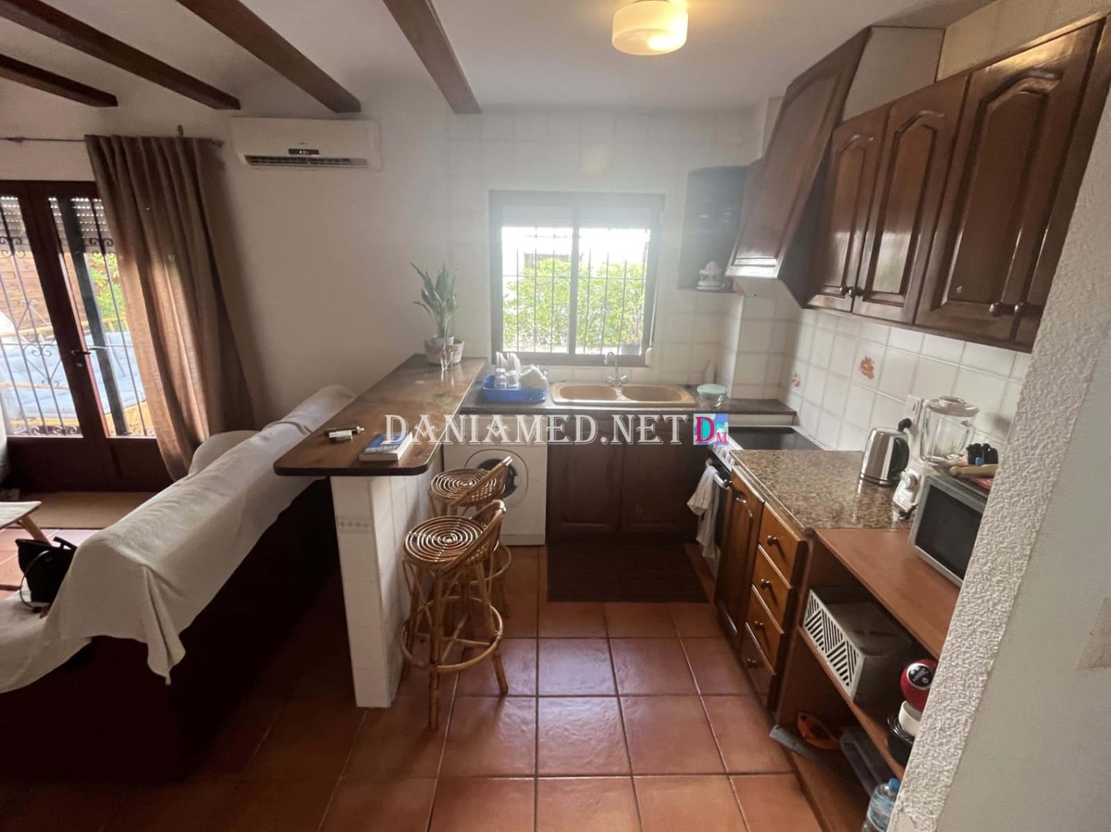 2 soveværelse Rækkehus til salg i Denia med swimmingpool garage - € 250.000 (Ref: 9516039)