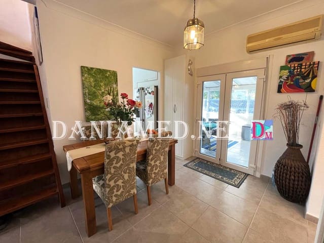 4 soverom Villa til salgs i Els Poblets med svømmebasseng garasje - € 465 000 (Ref: 9516040)