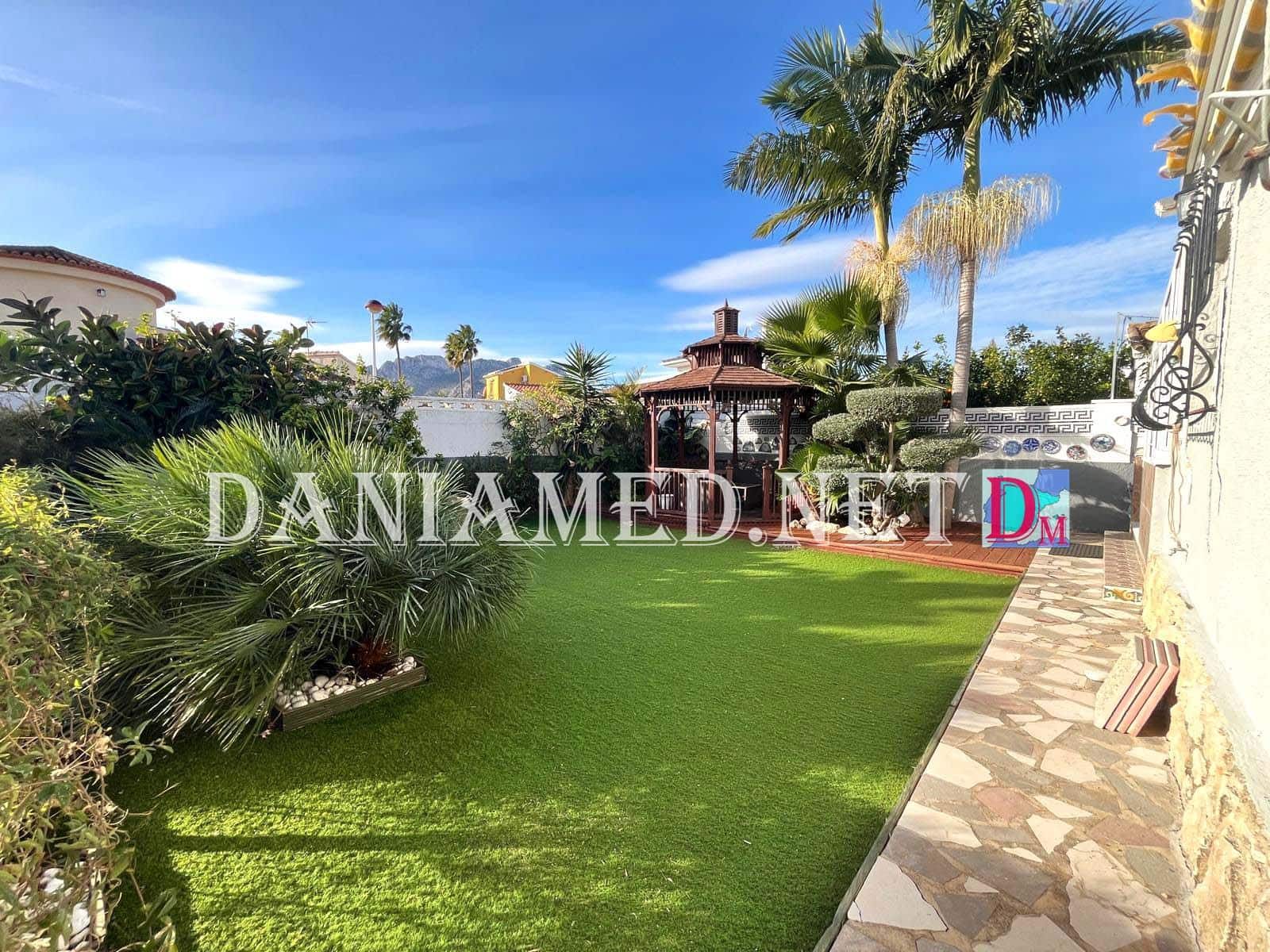 4 soveværelse Villa til salg i Els Poblets med swimmingpool garage - € 465.000 (Ref: 9516040)