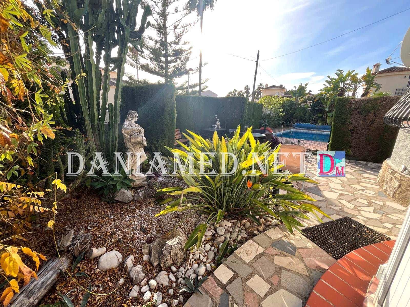 4 soveværelse Villa til salg i Els Poblets med swimmingpool garage - € 460.000 (Ref: 9516040)
