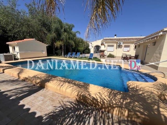 3 soverom Villa til salgs i L'Almadrava - L'Estanyó, Dénia med svømmebasseng garasje - € 499 000 (Ref: 9516042)