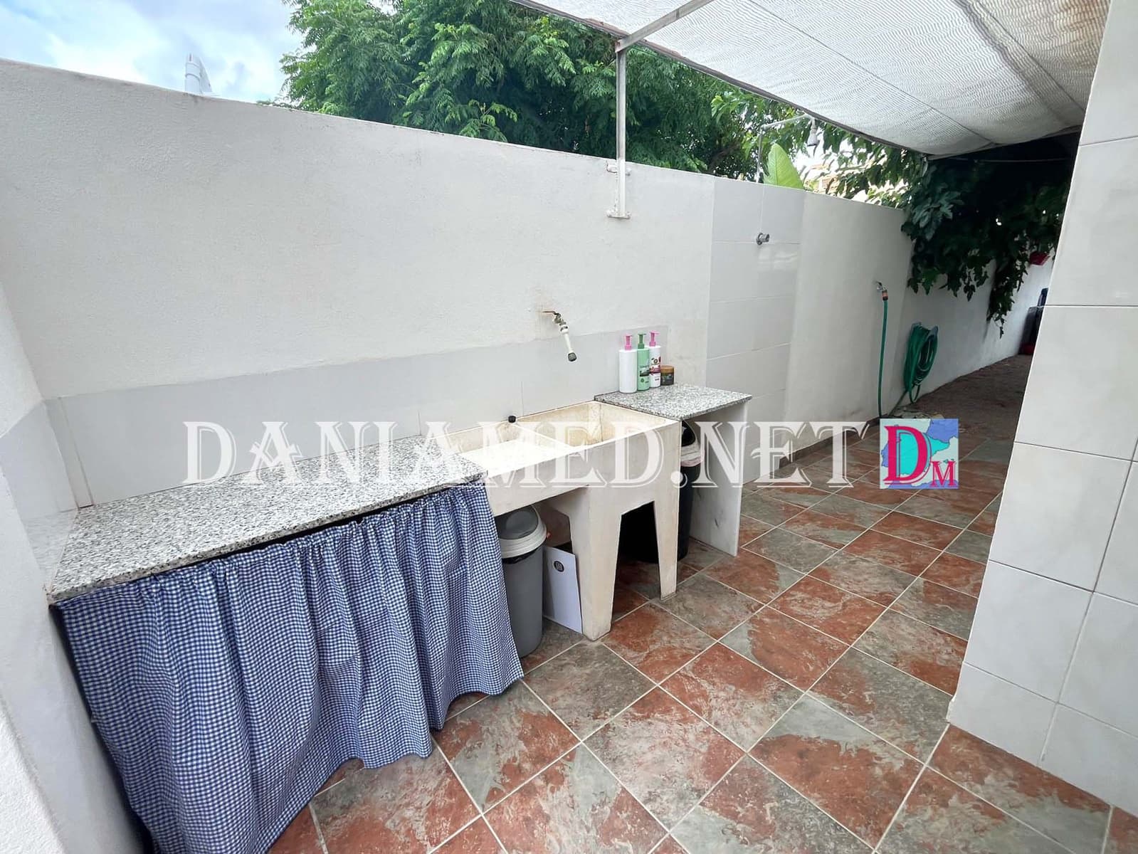 5 quarto Moradia em Banda para venda em Denia com garagem - 275 000 € (Ref: 9516047)