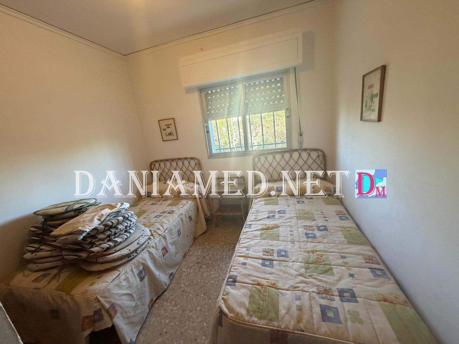 4 bedroom Finca/Country House for sale in Oliva Nova - € 249,000 (Ref: 9562598)