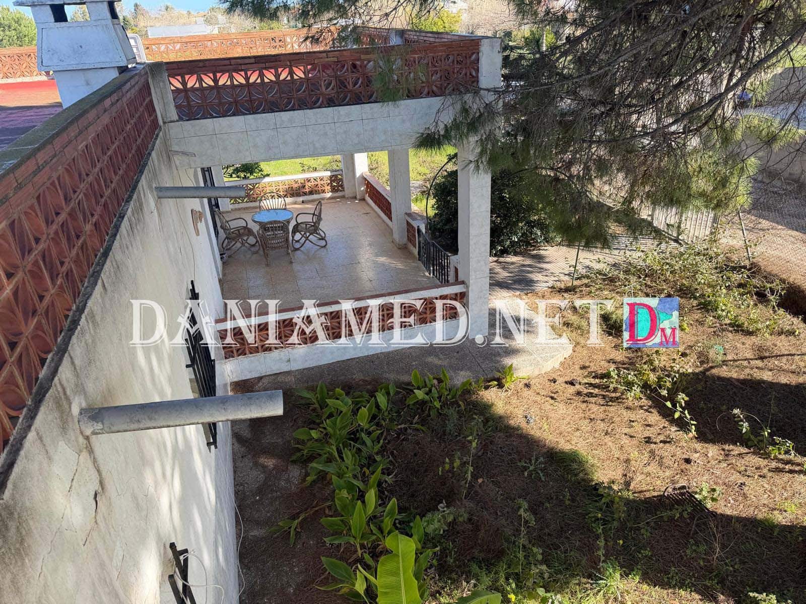 4 bedroom Finca/Country House for sale in Oliva Nova - € 249,000 (Ref: 9562598)