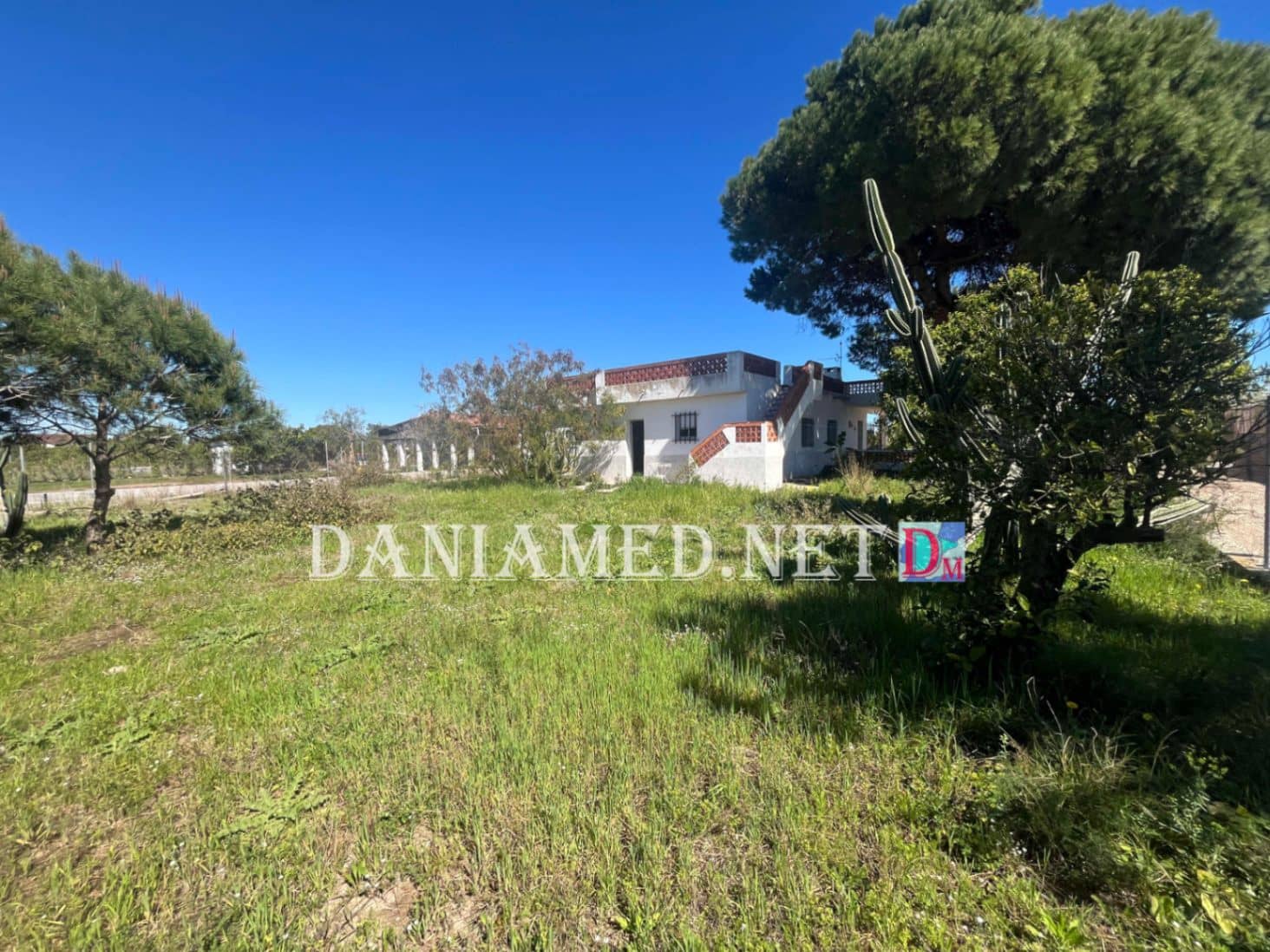 4 soveværelse Finca/Landehus til salg i Oliva med garage - € 249.000 (Ref: 9562598)