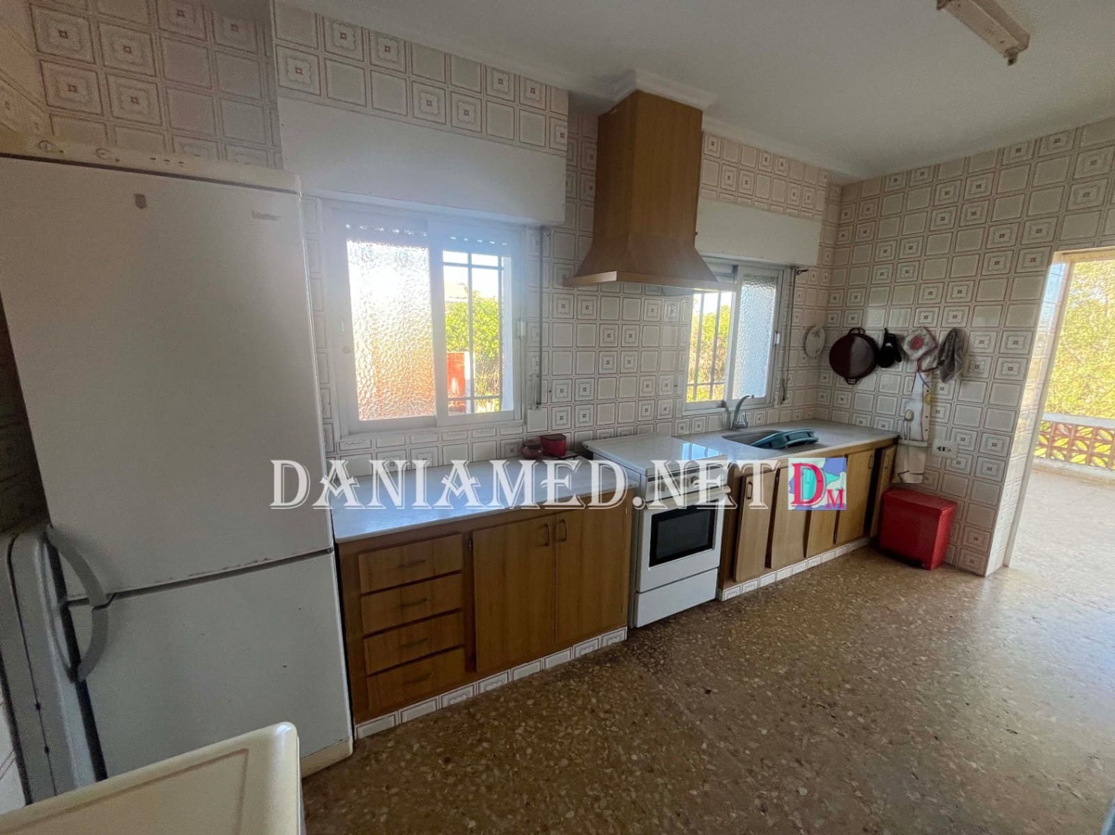 4 soveværelse Finca/Landehus til salg i Oliva med garage - € 249.000 (Ref: 9562598)