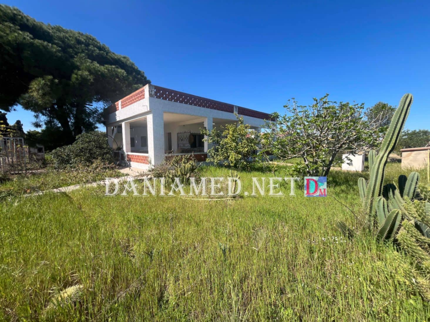 4 soveværelse Finca/Landehus til salg i Oliva med garage - € 249.000 (Ref: 9562598)