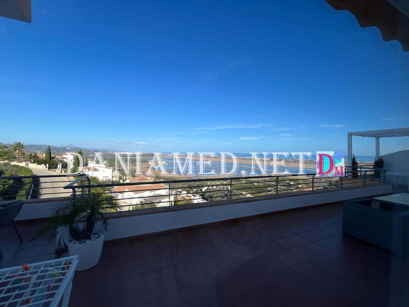 3 slaapkamer Appartement te koop in Monte Pego met zwembad - € 395.000 (Ref: 9562599)