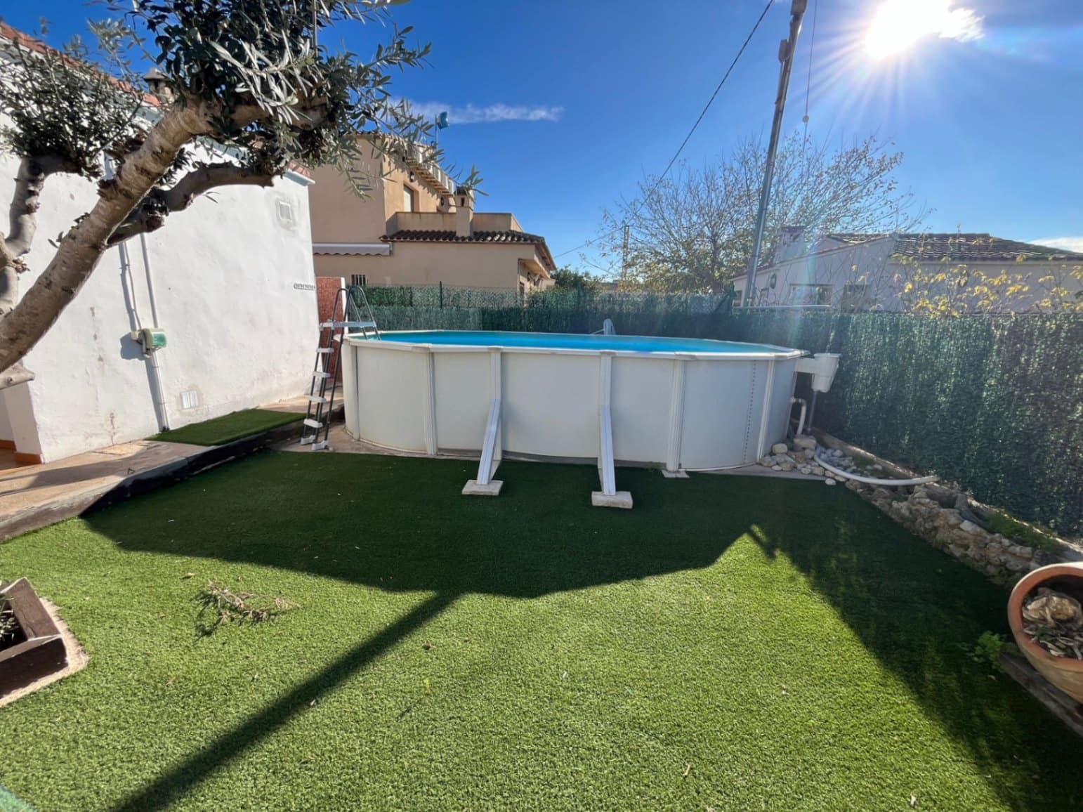 3 bedroom Villa for rent in Oliva with pool garage - € 1,250 (Ref: 9562601)