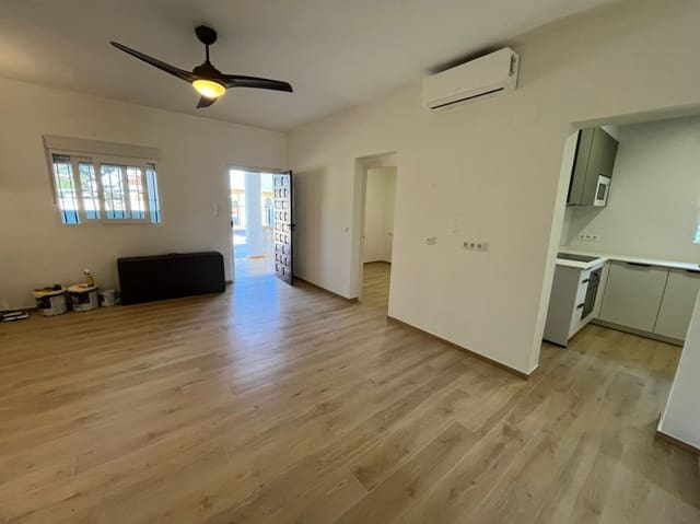 3 bedroom Villa for rent in Oliva Nova, Oliva with pool garage - € 1,250 (Ref: 9562601)