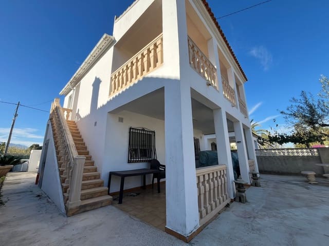 3 bedroom Villa for rent in Oliva Nova, Oliva with pool garage - € 1,250 (Ref: 9562601)