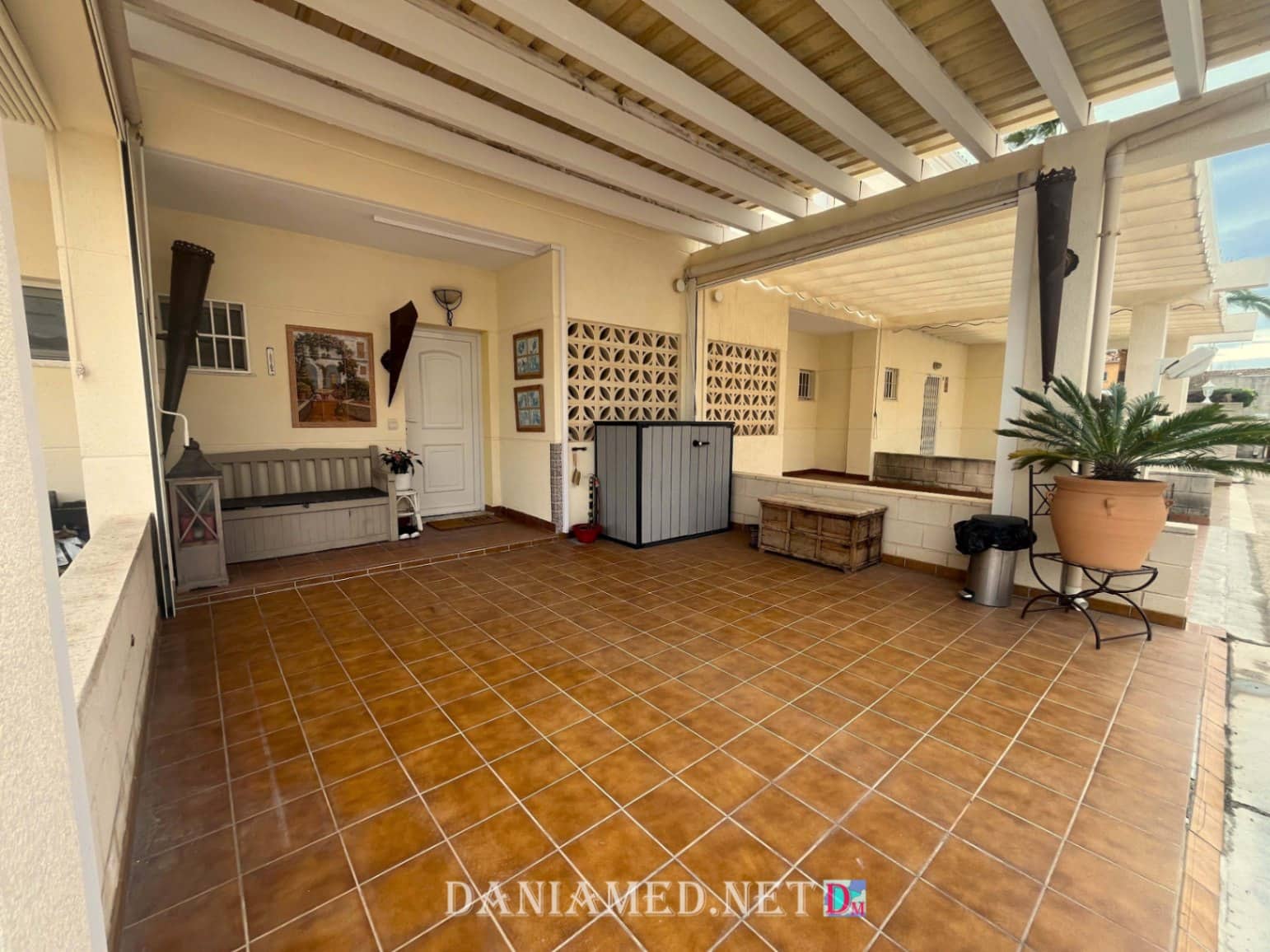 2 bedroom Terraced Villa for sale in Els Poblets with pool garage - € 349,000 (Ref: 9569465)