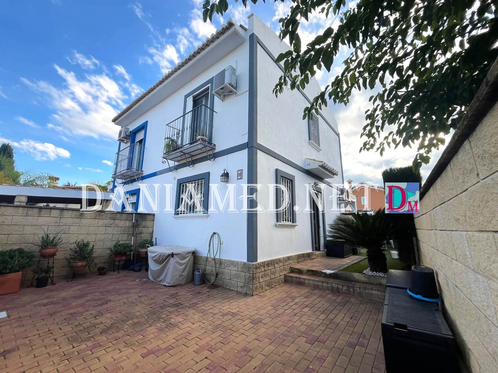 2 bedroom Terraced Villa for sale in Oliva with garage - € 229,000 (Ref: 9569466)