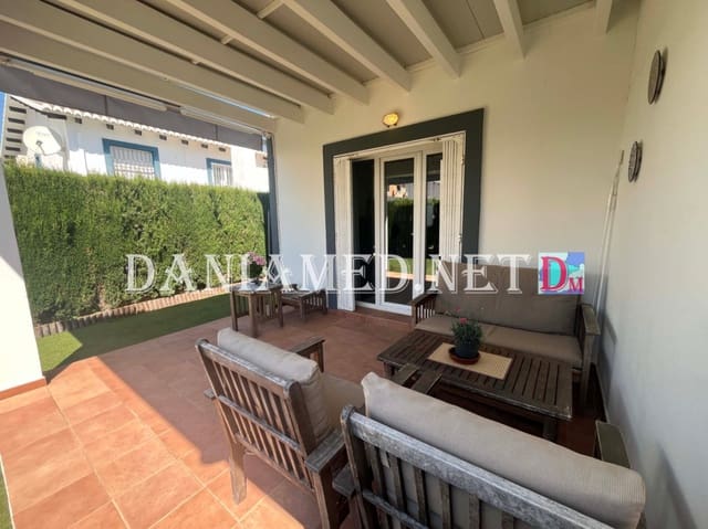 2 slaapkamer Rijtjeshuis te koop in Oliva Nova, Oliva met garage - € 229.000 (Ref: 9569466)