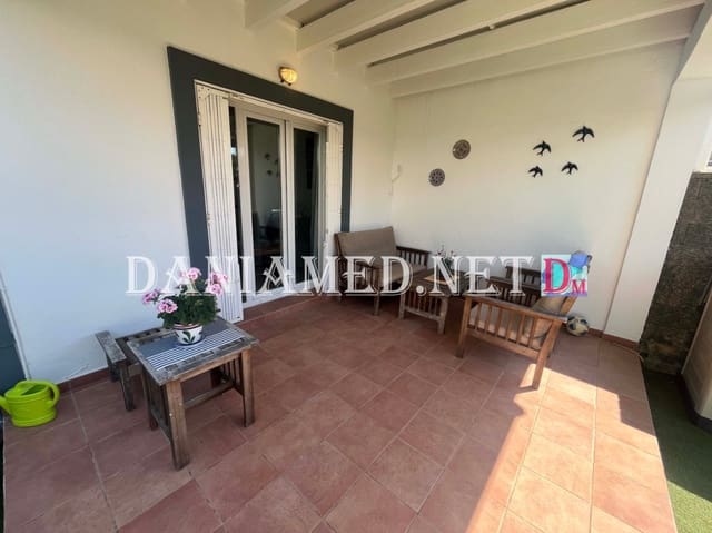 2 slaapkamer Rijtjeshuis te koop in Oliva Nova, Oliva met garage - € 229.000 (Ref: 9569466)