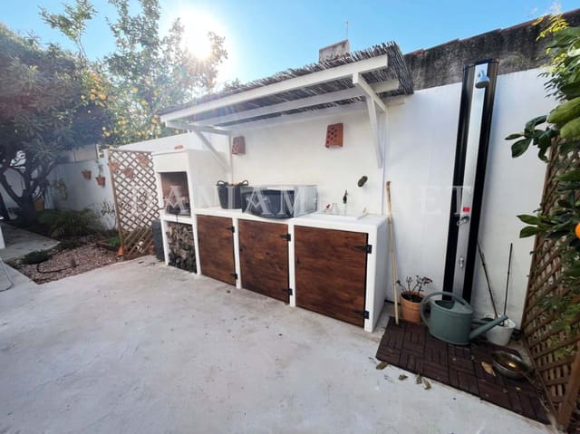 3 bedroom Villa for sale in Els Poblets with garage - € 360,000 (Ref: 9672299)