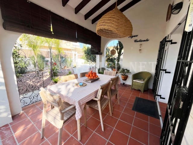 3 bedroom Villa for sale in Els Poblets with garage - € 360,000 (Ref: 9672299)