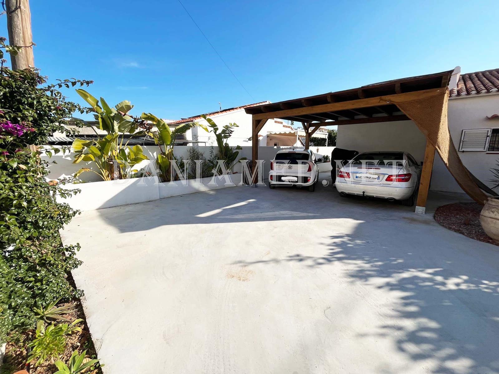 3 bedroom Villa for sale in Els Poblets with garage - € 360,000 (Ref: 9672299)