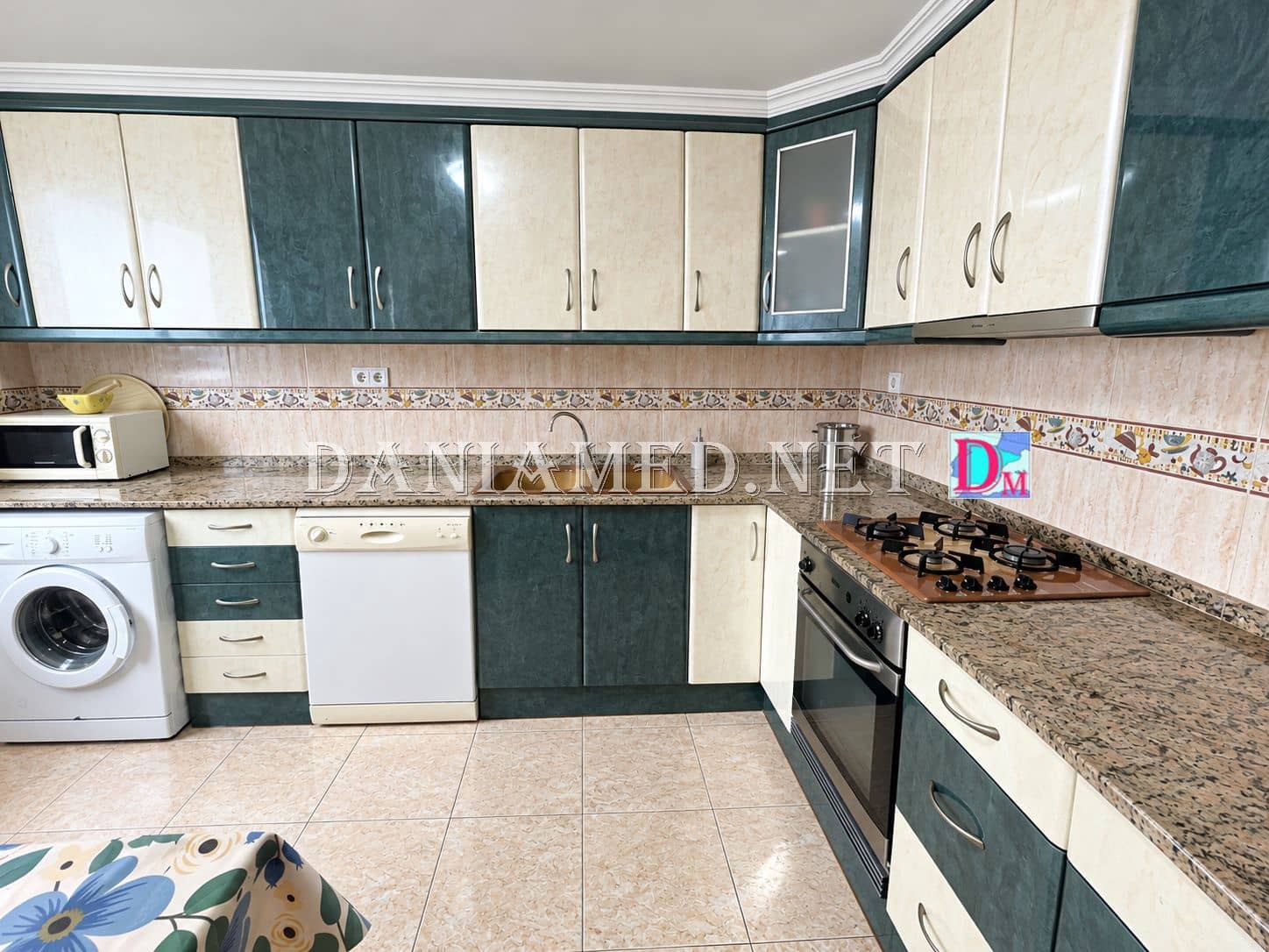 3 bedroom Apartment for sale in Denia with pool garage - € 320,000 (Ref: 9672300)