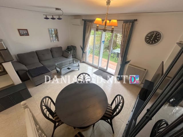 2 slaapkamer Rijtjeshuis te koop in Els Poblets met zwembad garage - € 255.000 (Ref: 9672301)