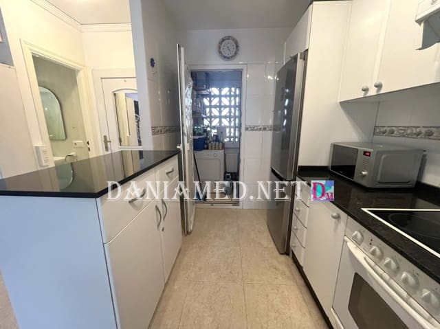 2 slaapkamer Rijtjeshuis te koop in Els Poblets met zwembad garage - € 255.000 (Ref: 9672301)