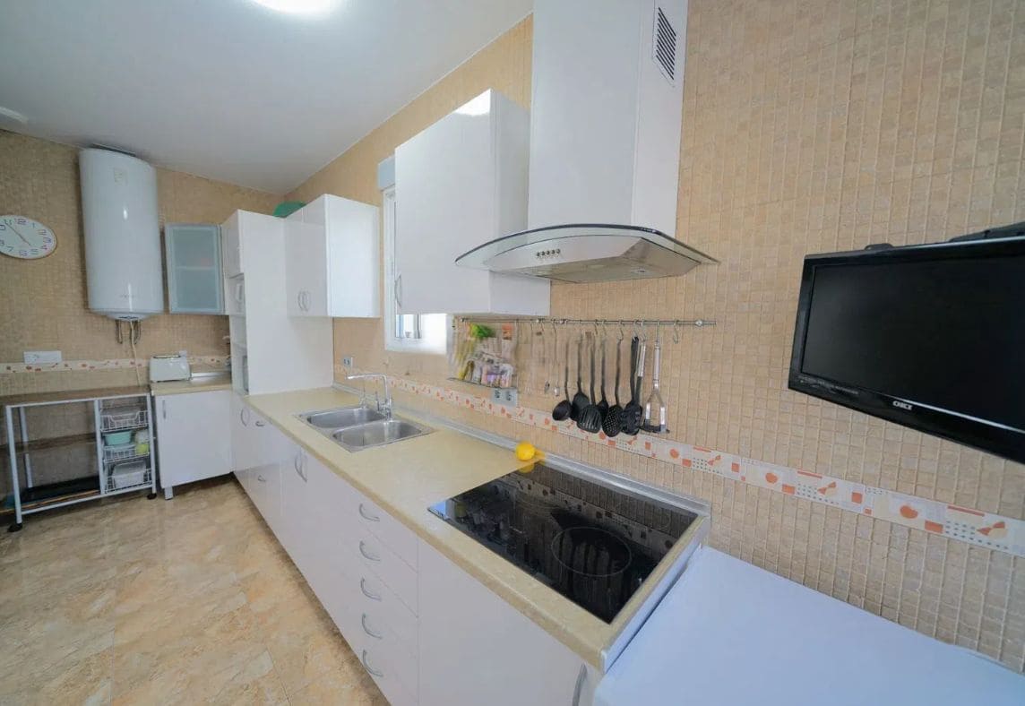 4 makuuhuone Huvila myytävänä paikassa Els Poblets mukana uima-altaan 
autotalli - 540 000 € (Ref: 9739262)