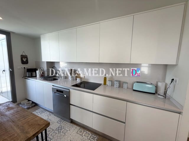 3 makuuhuone Huoneisto myytävänä paikassa Centro Urbano, Dénia mukana uima-altaan 
autotalli - 440 000 € (Ref: 9782486)