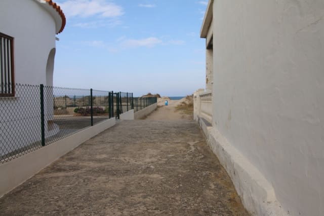 4 soveværelse Rækkehus til salg i Oliva Playa, Oliva - € 259.000 (Ref: 9782487)